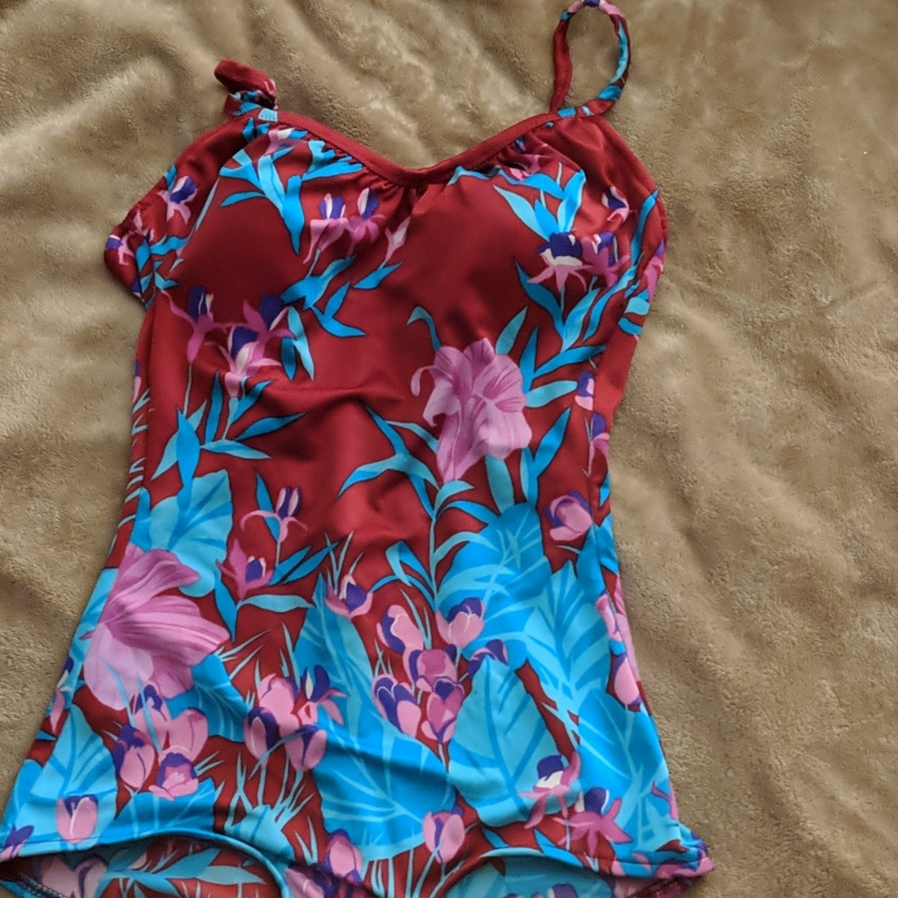 One piece swimsuit
